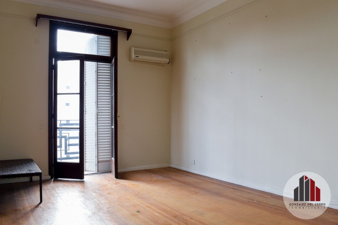 Departamento antiguo remodelado 3 dormitorios | Urquiza 1721