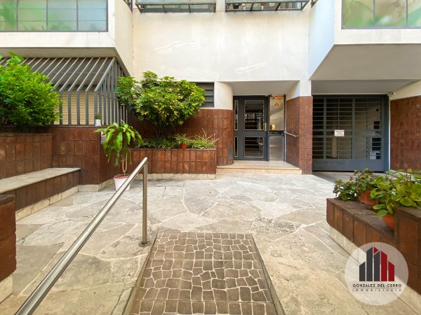 Departamento 2 dormitorios y cochera en alquiler | 9 de Julio 1051