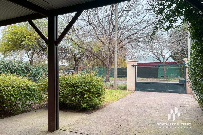 Casa 3 dormitorios y 3 baños en Aldea