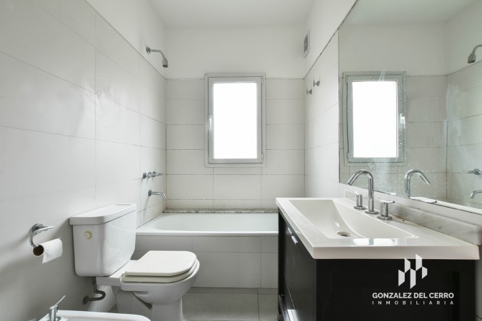 Casa 3 dormitorios y 3 baños en Aldea