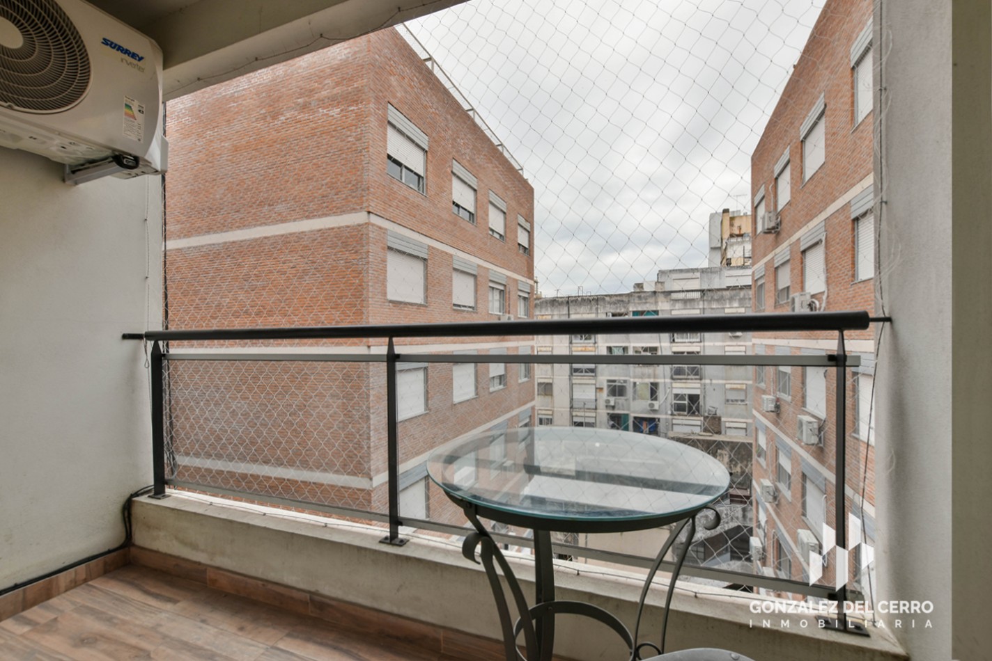 Monoambiente con balcon en Barrio Martin | 3 de Febrero 385