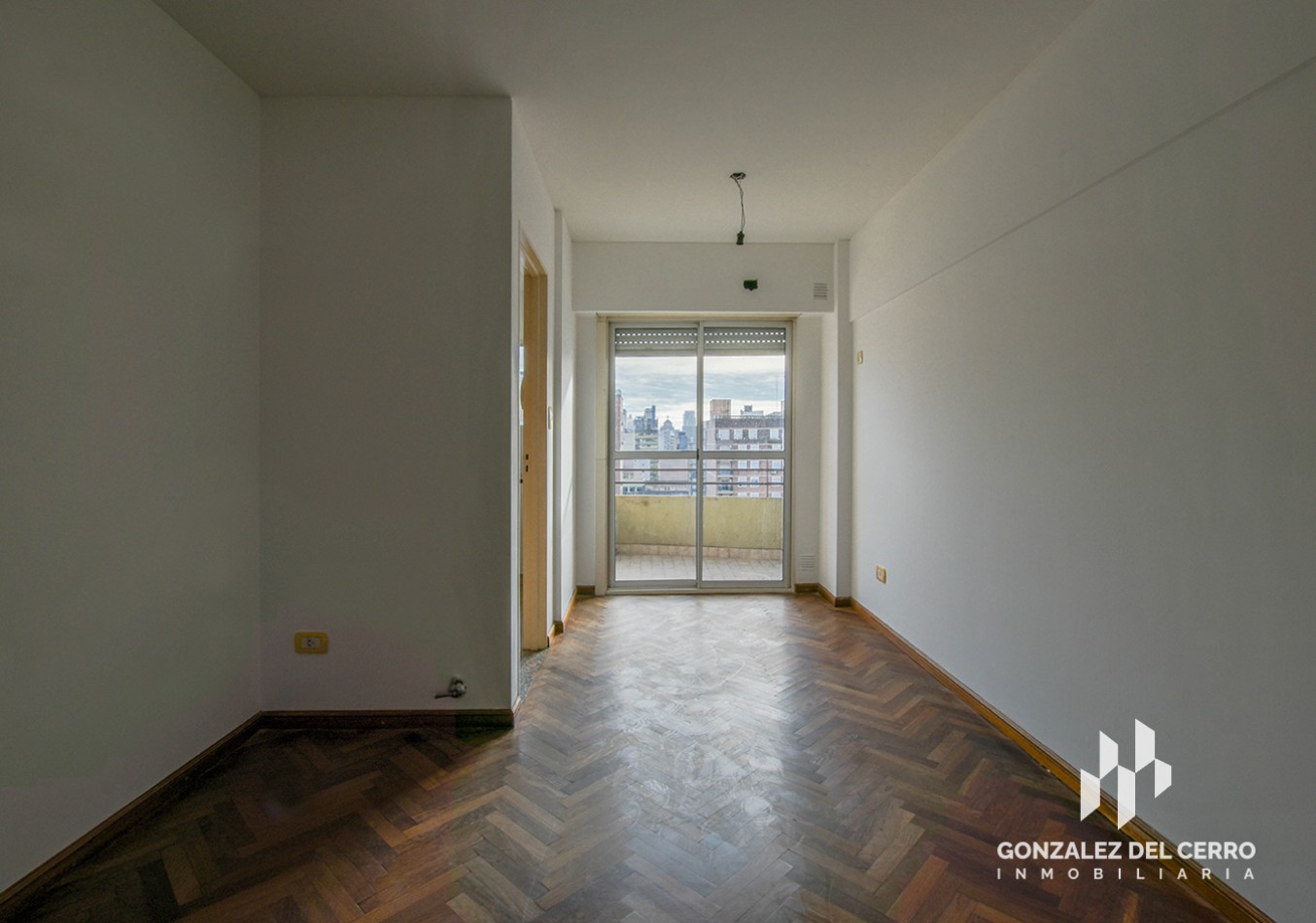 Departamento 1 dormitorio con balcon | 9 de Julio 1481