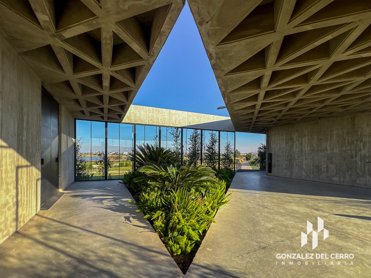 Lote de 920 m2 en Vida Barrio Cerrado