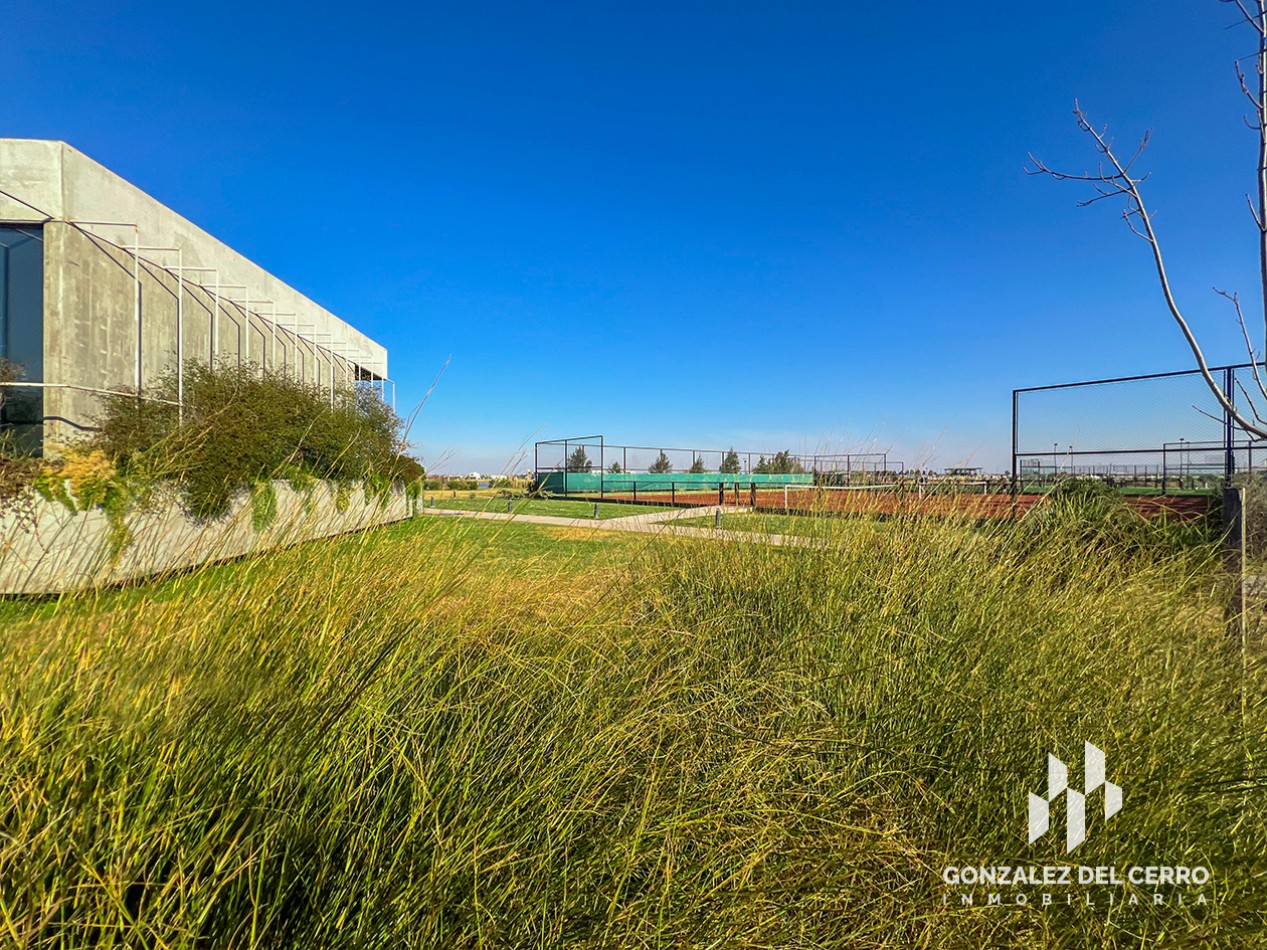 Lote de 920 m2 en Vida Barrio Cerrado