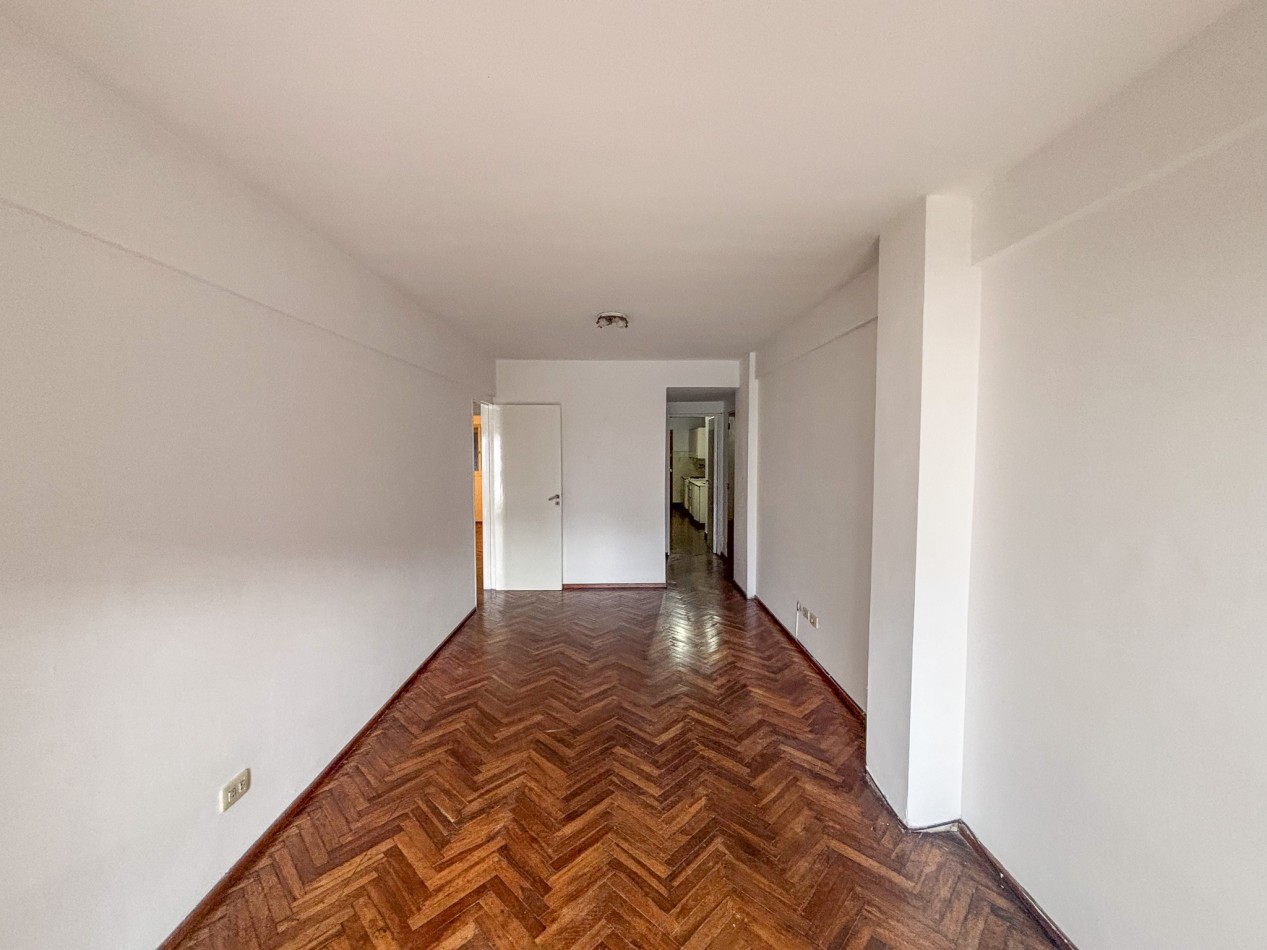 Departamento dos dormitorios y comodin  | San Lorenzo 1049
