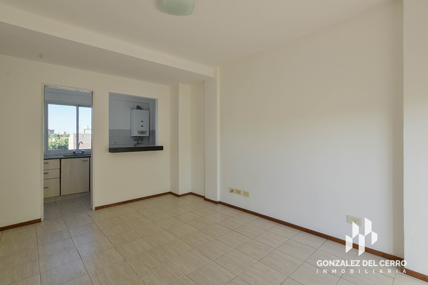 Departamento 1 dormitorio con balcon al frente