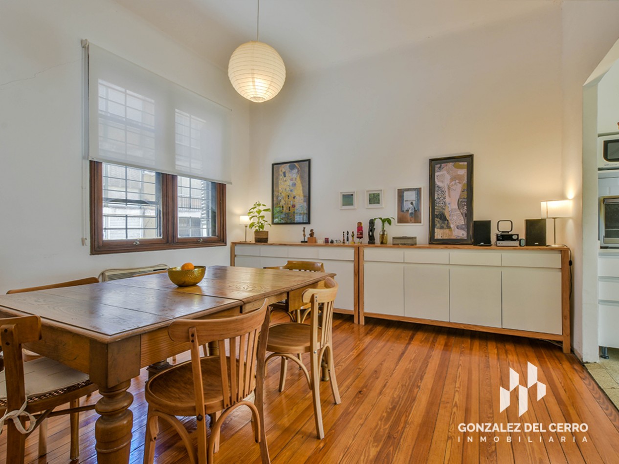 Casa de planta alta | Buenos Aires y Av. Belgrano