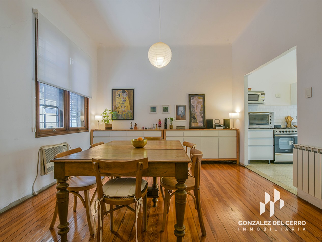 Casa de planta alta | Buenos Aires y Av. Belgrano