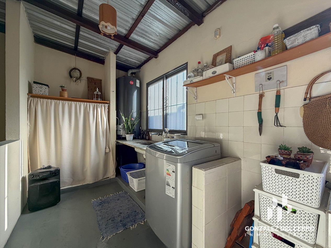 Planta alta en Juan Manuel de Rosas 972