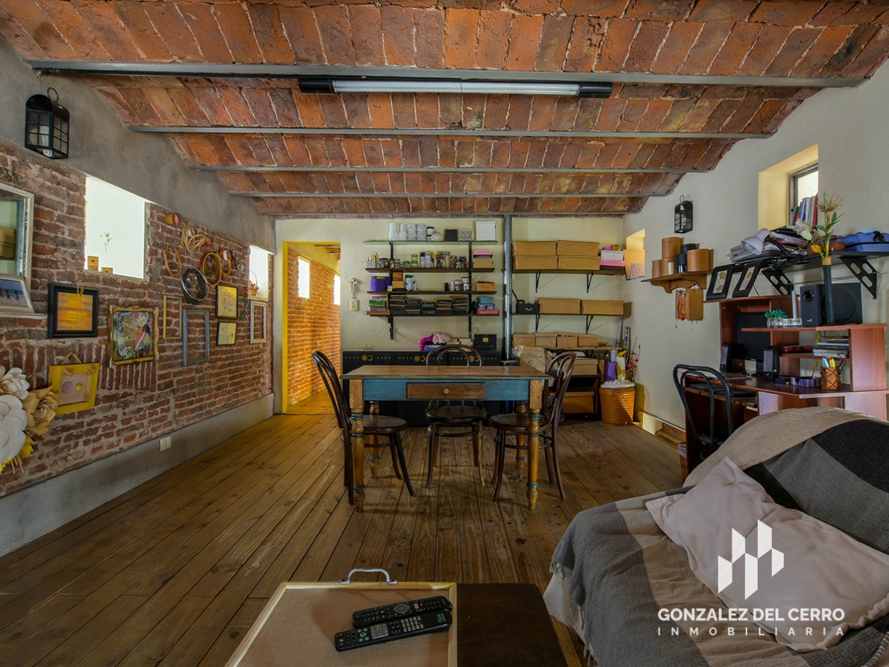 Planta alta en Juan Manuel de Rosas 972