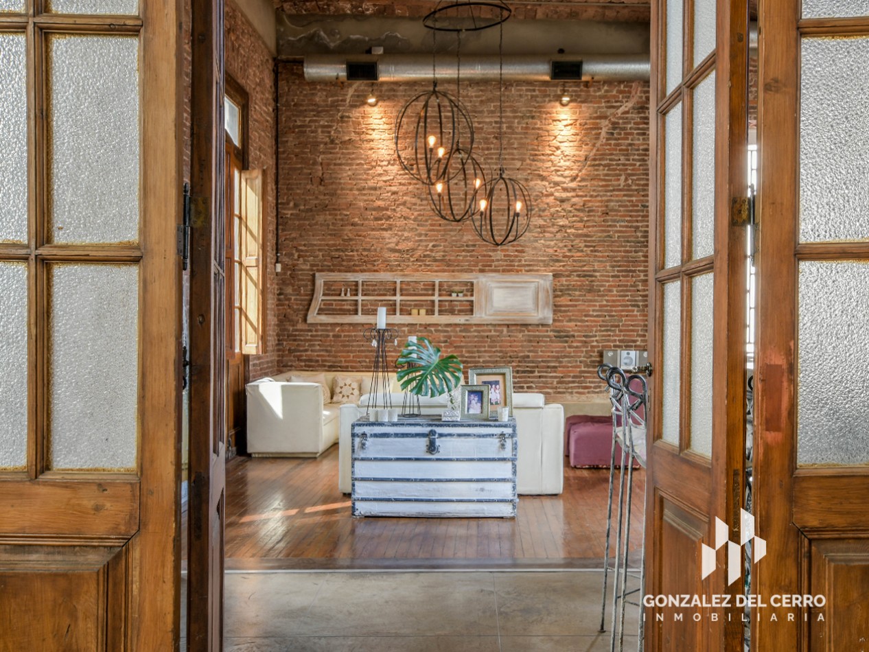 Planta alta en Juan Manuel de Rosas 972