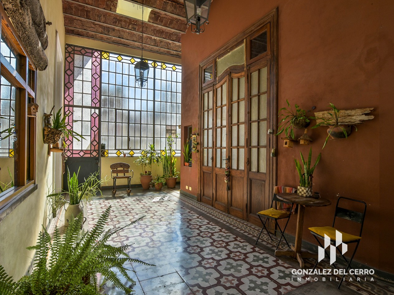 Planta alta en Juan Manuel de Rosas 972