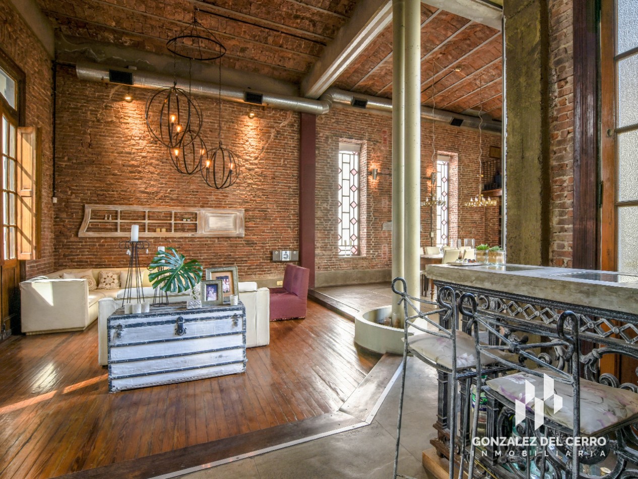 Planta alta en Juan Manuel de Rosas 972