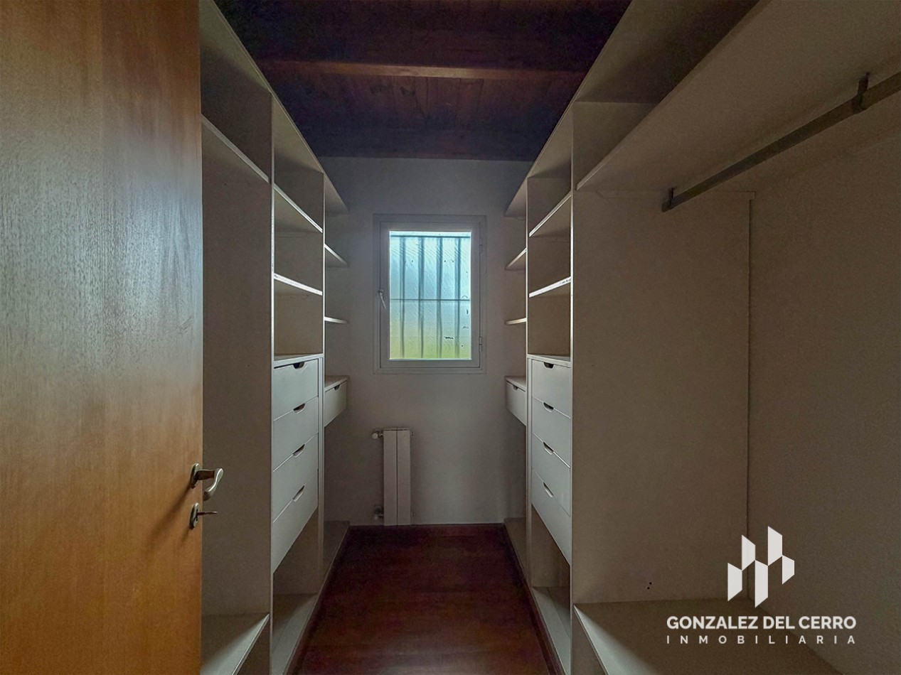 Alquiler casa de 4 dormitorios en Bv. Argentino y Alvarez Condarco