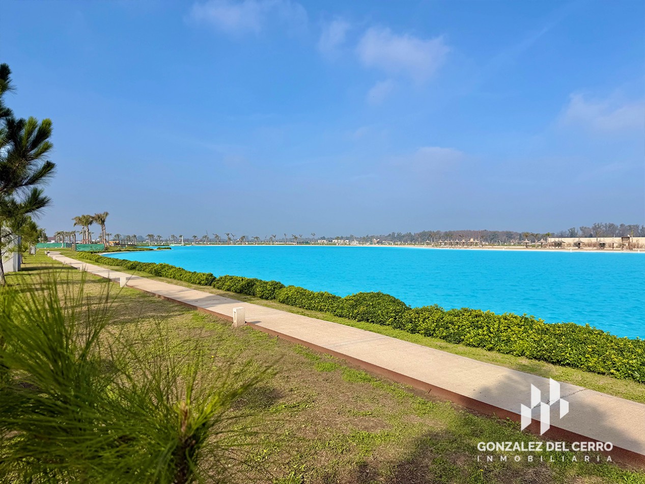 VIDA LAGOON | 800 m² fondo al reservorio