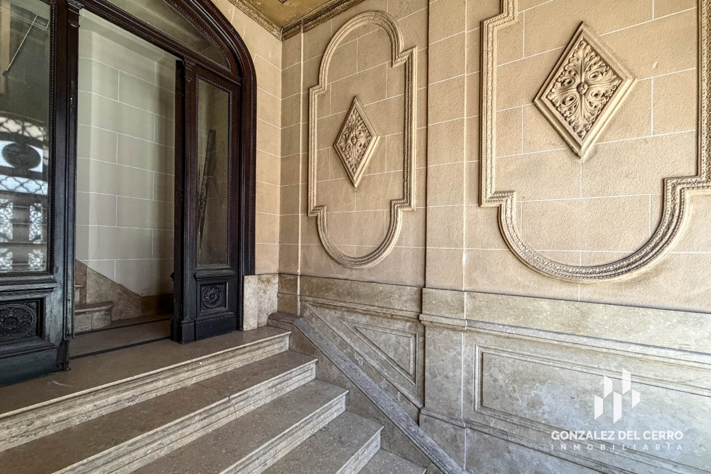 Piso exclusivo en Corrientes y Av. Pellegrini