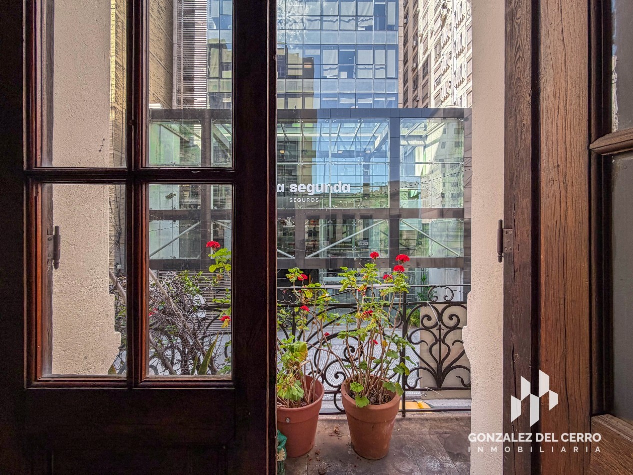 Planta alta en Juan Manuel de Rosas 972