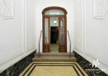 Alquiler piso exclusivo en Corrientes y Av. Pellegrini